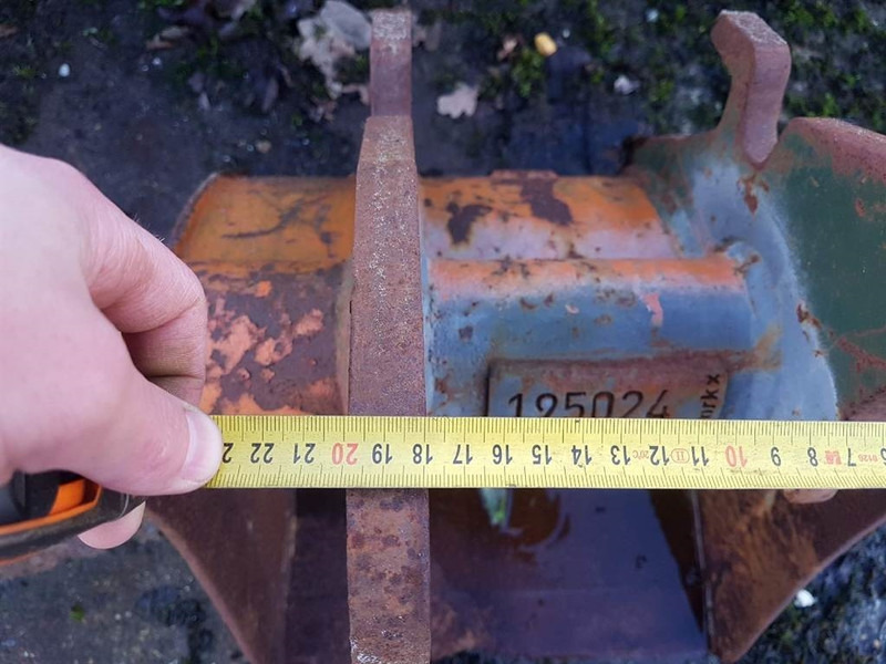 Verachtert CW05 - 0,5 mtr - Bucket/Tieflöffel/Dichte bak - Bucket: picture 4 Verachtert CW05 - 0,5 mtr - Bucket/Tieflöffel/Dichte bak - Bucket: picture 4