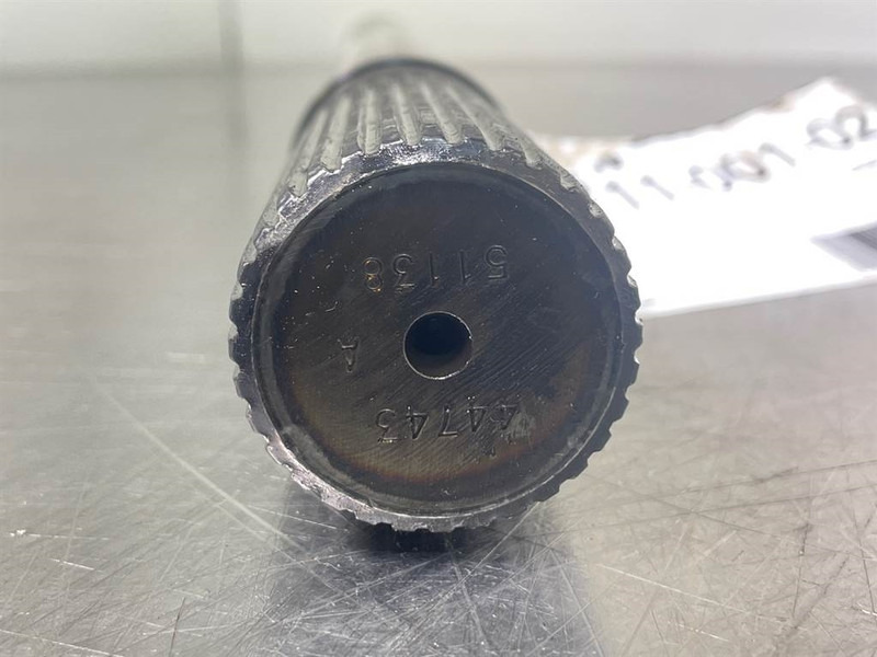 ZF MT-L3065II-4474351205 -Joint shaft/Welle/Steekas - Axle and parts for Construction machinery: picture 4 ZF MT-L3065II-4474351205 -Joint shaft/Welle/Steekas - Axle and parts for Construction machinery: picture 4