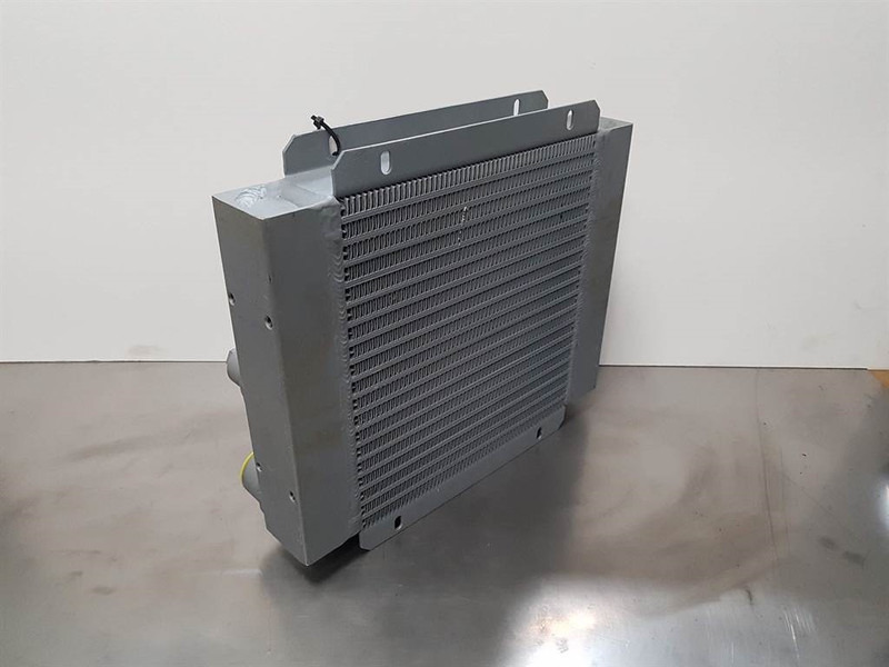 Zettelmeyer ZL-SLB KBK2T-091378-Cooler/Kühler/Koeler - Engine for Construction machinery: picture 3 Zettelmeyer ZL-SLB KBK2T-091378-Cooler/Kühler/Koeler - Engine for Construction machinery: picture 3