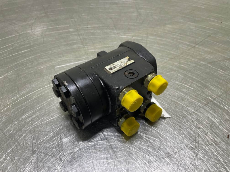 Zettelmeyer ZL601-ZF 8473955593-Steering unit/Lenkeinheit - Hydraulics for Construction machinery: picture 1 Zettelmeyer ZL601-ZF 8473955593-Steering unit/Lenkeinheit - Hydraulics for Construction machinery: picture 1