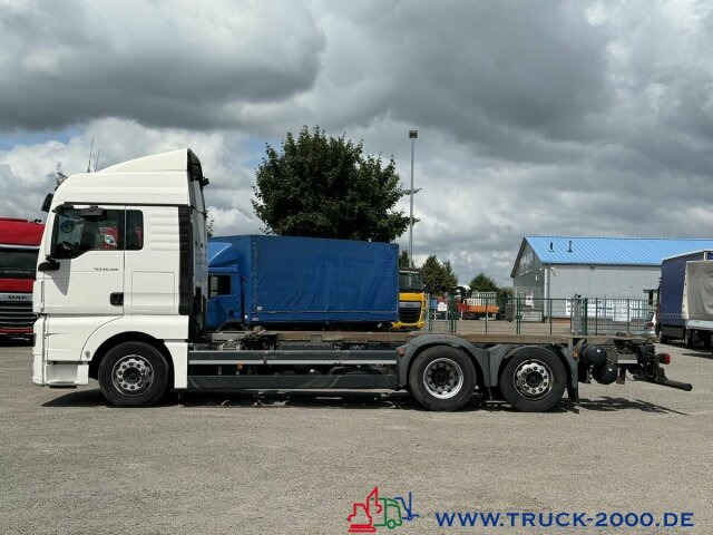 MAN TGX 26.480 XLX Haus Bett hydr Hub Multi Wechsler - Container transporter/ Swap body truck: picture 4 MAN TGX 26.480 XLX Haus Bett hydr Hub Multi Wechsler - Container transporter/ Swap body truck: picture 4