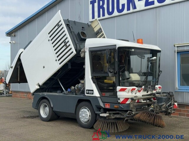 Ravo 540 3 Besensystem Sweeper + Sprühen 50 Km/h - Road sweeper: picture 3 Ravo 540 3 Besensystem Sweeper + Sprühen 50 Km/h - Road sweeper: picture 3