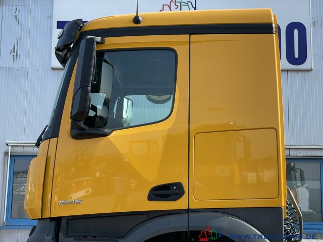 Mercedes-Benz Arocs 1846 4x4 (HAD) Kipphydraulik Euro 6 1.Hand - Tractor unit: picture 4 Mercedes-Benz Arocs 1846 4x4 (HAD) Kipphydraulik Euro 6 1.Hand - Tractor unit: picture 4