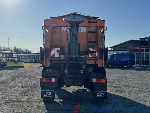 Unimog U 400 4x4 Winterdienst epoke Salzstreuer 238 PS - Truck: picture 3 Unimog U 400 4x4 Winterdienst epoke Salzstreuer 238 PS - Truck: picture 3