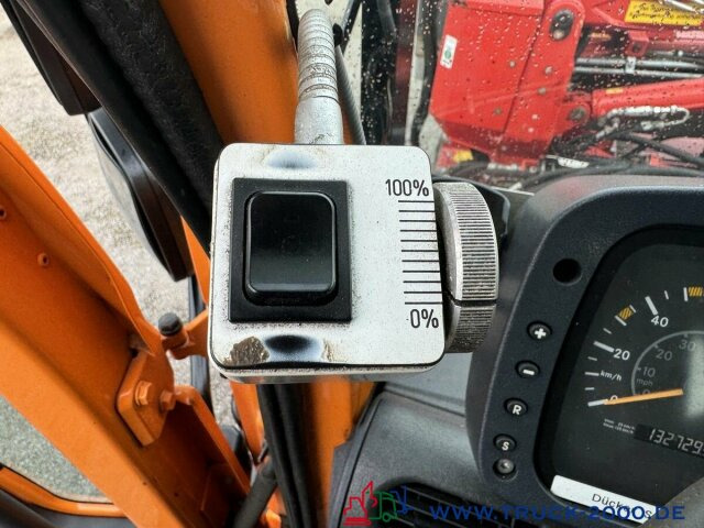 Unimog U 500 Vario Pilot EasyDrive Mähkombi Dücker MK25 - Tipper: picture 5 Unimog U 500 Vario Pilot EasyDrive Mähkombi Dücker MK25 - Tipper: picture 5