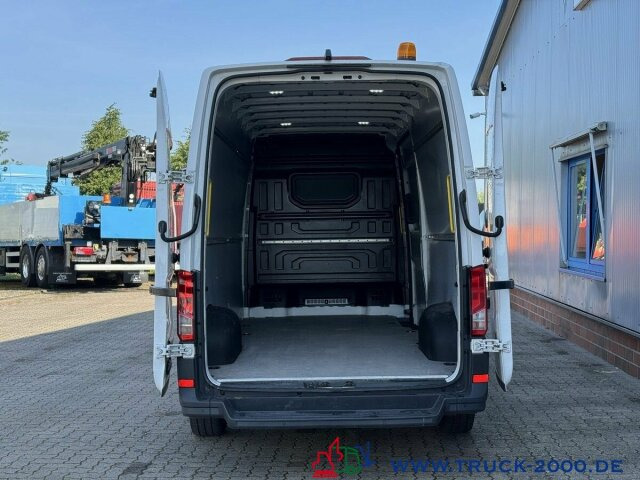 Volkswagen Crafter 35 2.0 TDI Hoch & Lang 3 Sitze Klima - Panel van: picture 3 Volkswagen Crafter 35 2.0 TDI Hoch & Lang 3 Sitze Klima - Panel van: picture 3