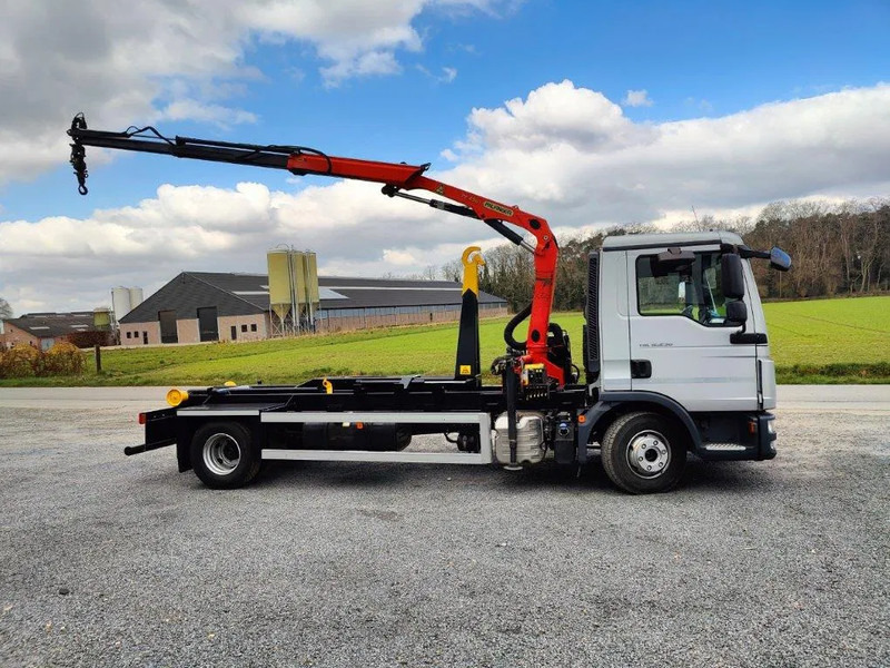 MAN TGL 12.250 Containersysteem Jimeca met kraan Palfinger PK4501 - Hook lift truck, Crane truck: picture 4 MAN TGL 12.250 Containersysteem Jimeca met kraan Palfinger PK4501 - Hook lift truck, Crane truck: picture 4