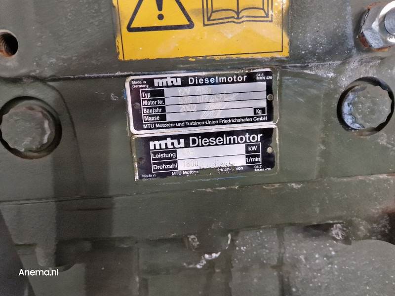 MTU (MERCEDES-BENZ) 12V 2000 - Engine: picture 2 MTU (MERCEDES-BENZ) 12V 2000 - Engine: picture 2