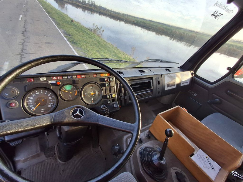 Mercedes-Benz 1019 AF 4X4 - Fire truck: picture 5 Mercedes-Benz 1019 AF 4X4 - Fire truck: picture 5