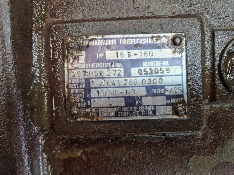 Mercedes-Benz OM442LA - Engine: picture 4 Mercedes-Benz OM442LA - Engine: picture 4