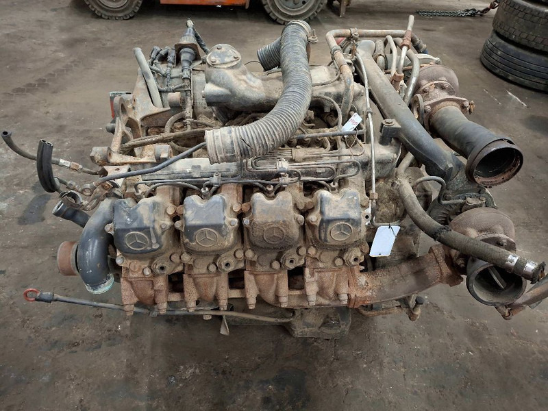 Mercedes-Benz OM442LA - Engine: picture 1 Mercedes-Benz OM442LA - Engine: picture 1