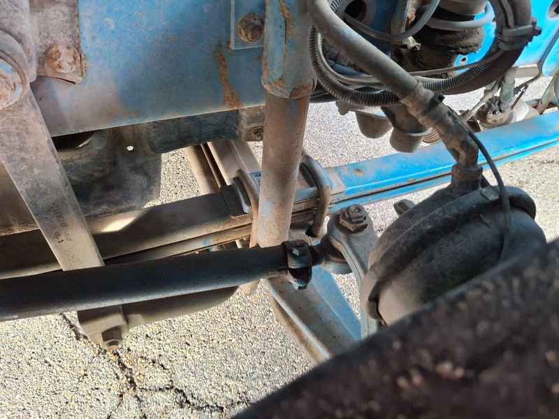 Renault MIDLUM 280DXI - Tank truck: picture 2 Renault MIDLUM 280DXI - Tank truck: picture 2