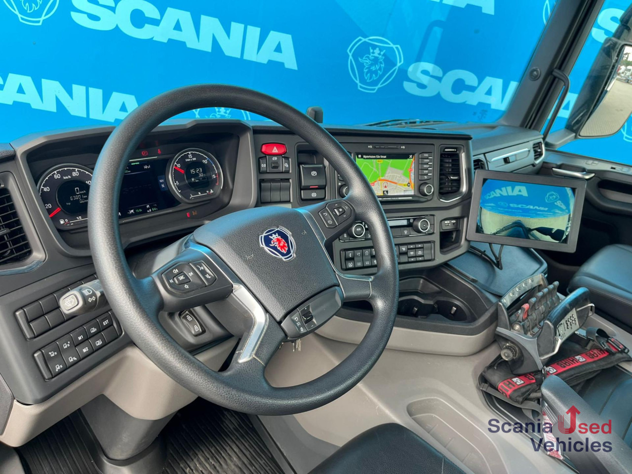 SCANIA G 450 B8x2*6NB DIFF-L HIAB X-HIPRO 262 EP-4 - Dropside/ Flatbed truck: picture 3 SCANIA G 450 B8x2*6NB DIFF-L HIAB X-HIPRO 262 EP-4 - Dropside/ Flatbed truck: picture 3