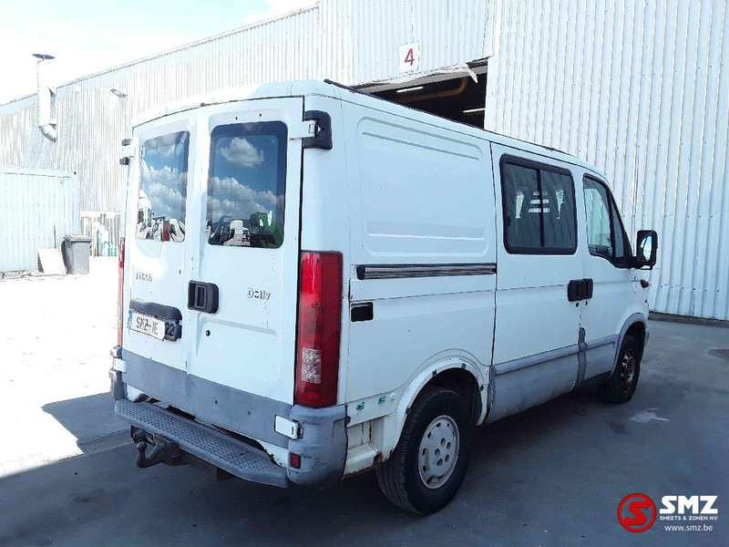 Panel van Iveco Daily: picture 11