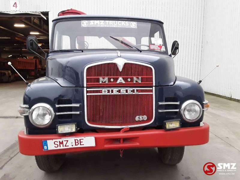 MAN 18.250 collection item - Tipper, Crane truck: picture 2 MAN 18.250 collection item - Tipper, Crane truck: picture 2