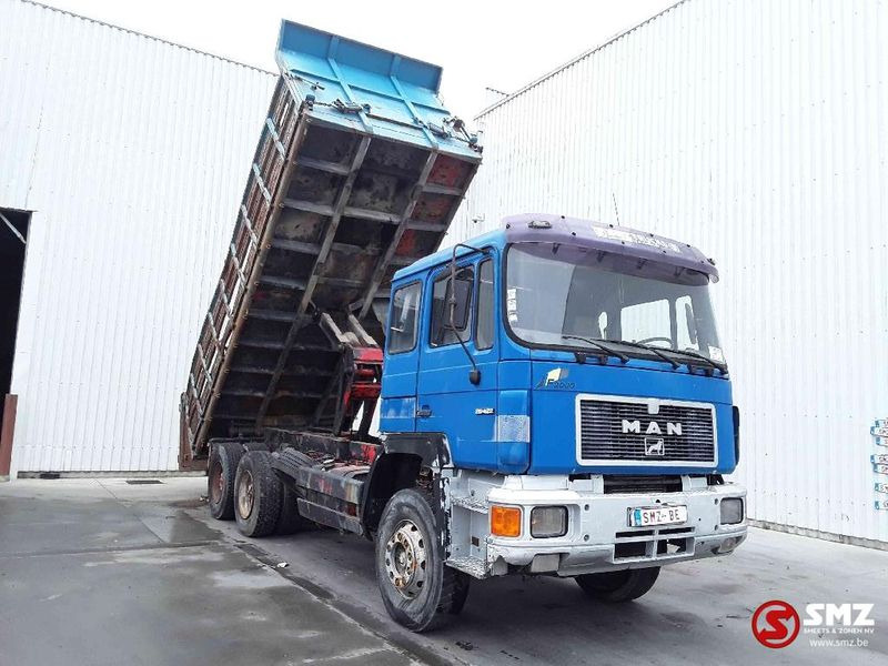 MAN 26.422 25-422 manual pump - Tipper: picture 1 MAN 26.422 25-422 manual pump - Tipper: picture 1