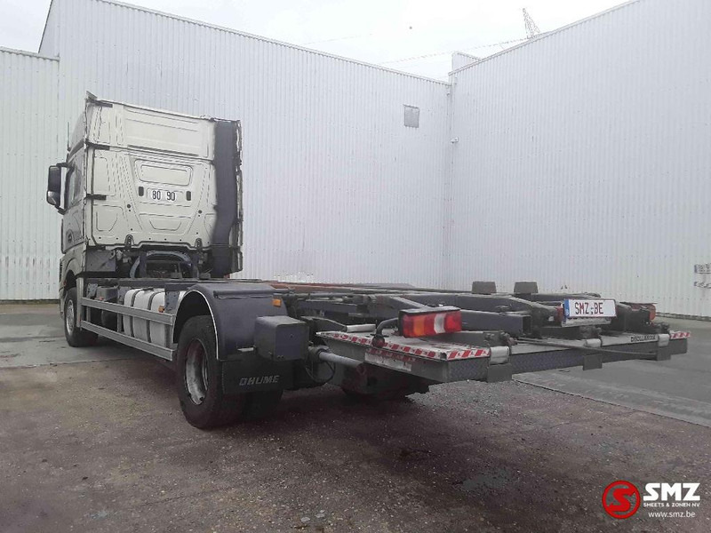 Container transporter/ Swap body truck Mercedes-Benz Actros 1851 motor KO broken casse: picture 9 Container transporter/ Swap body truck Mercedes-Benz Actros 1851 motor KO broken casse: picture 9