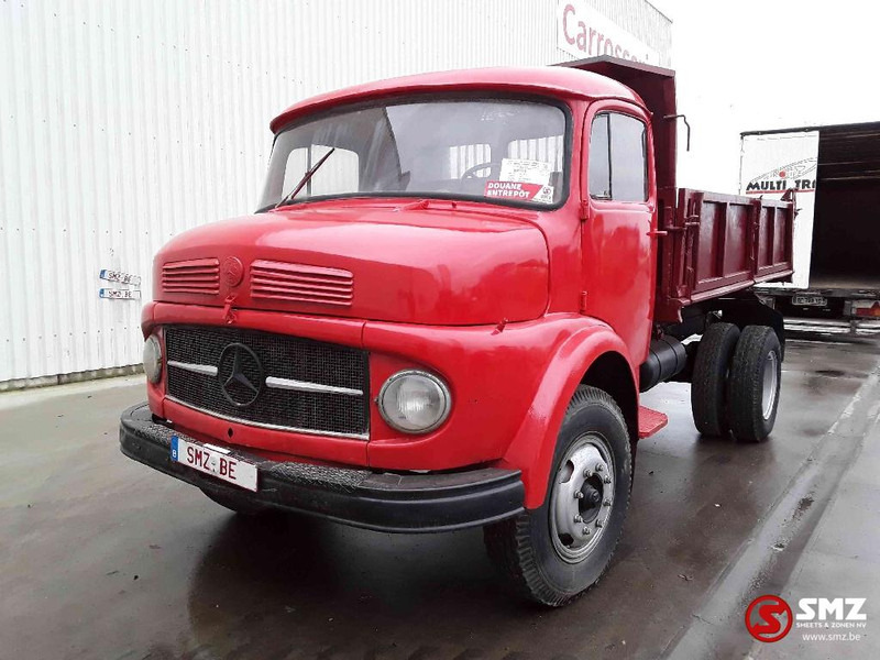 Mercedes-Benz axle broken / pont cassé - Tipper: picture 3 Mercedes-Benz axle broken / pont cassé - Tipper: picture 3