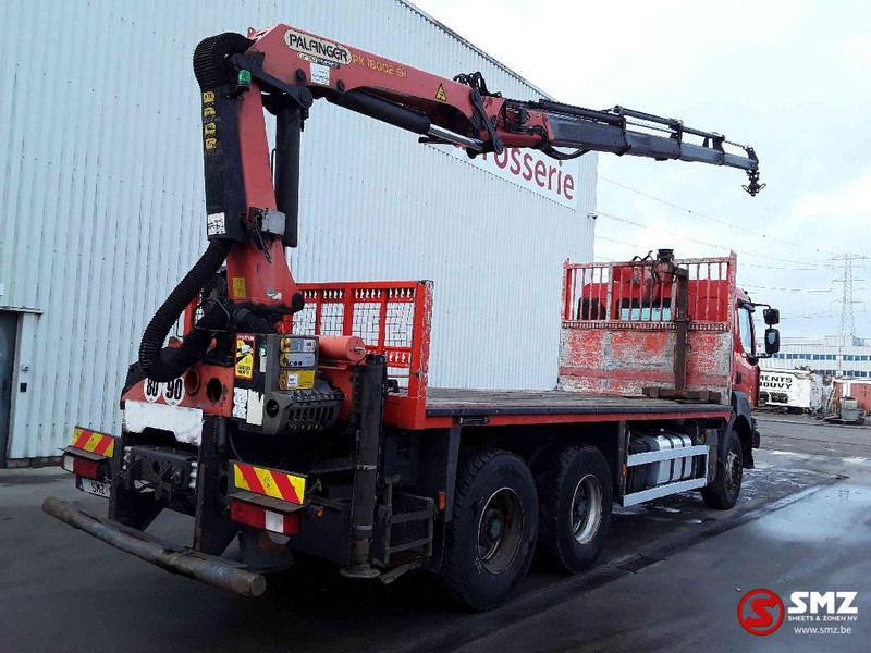 Dropside/ Flatbed truck, Crane truck Renault Kerax 380: picture 8