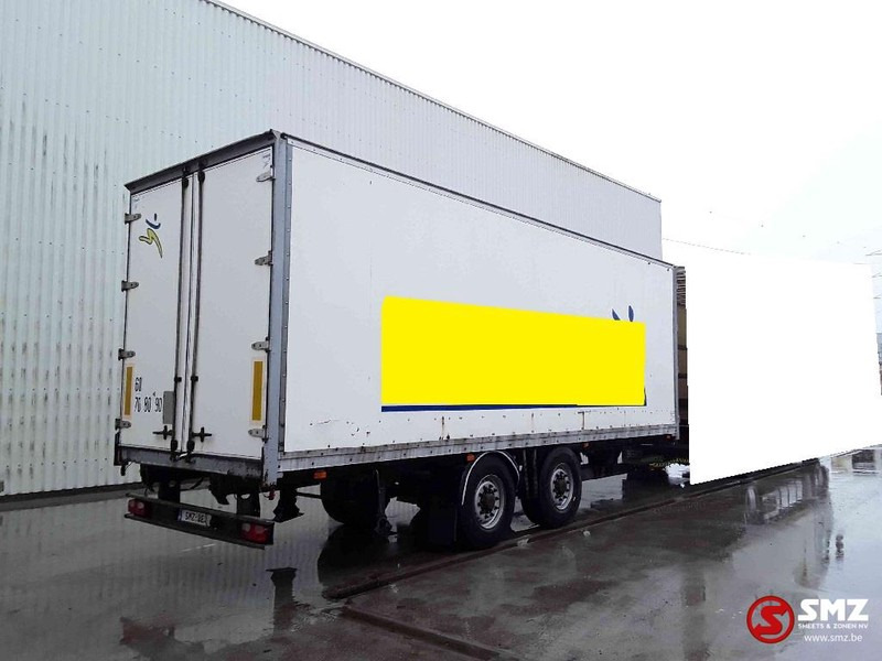 Samro SR 334 - Closed box semi-trailer: picture 3 Samro SR 334 - Closed box semi-trailer: picture 3