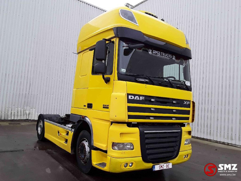 DAF 105 XF 460 SuperSpaceCab manual - Tractor unit: picture 1 DAF 105 XF 460 SuperSpaceCab manual - Tractor unit: picture 1