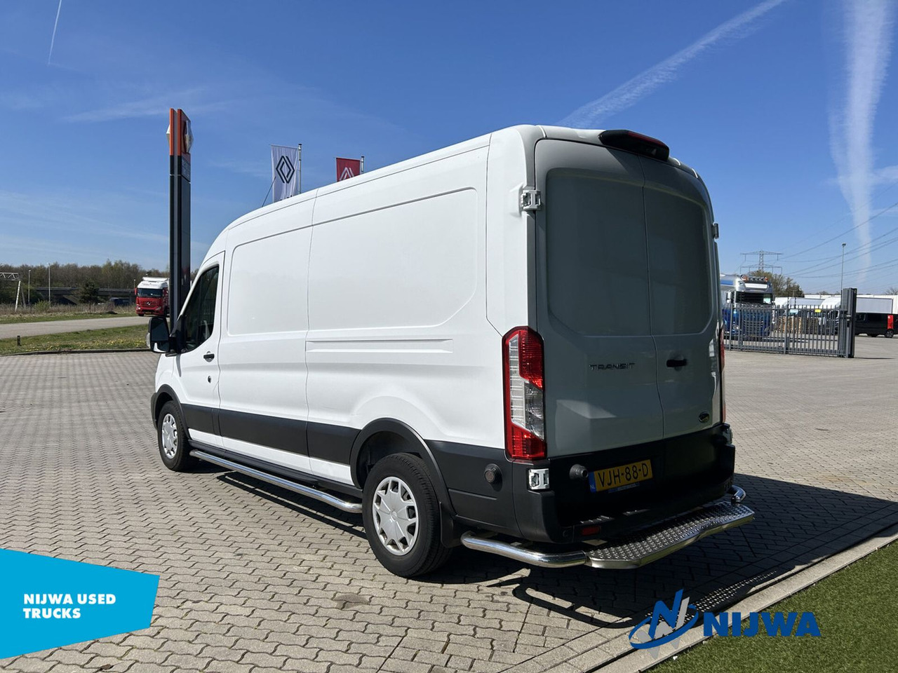 Ford Transit 130 L3H2 Automaat + Achteruitrijcamera - Panel van: picture 4 Ford Transit 130 L3H2 Automaat + Achteruitrijcamera - Panel van: picture 4