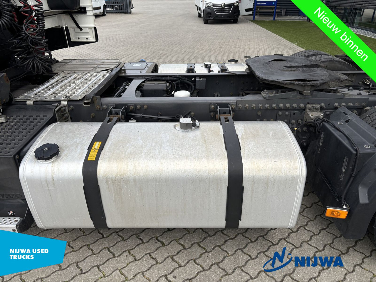 Tractor unit Volvo FM 430 4x2 X-Low + Xenon: picture 6