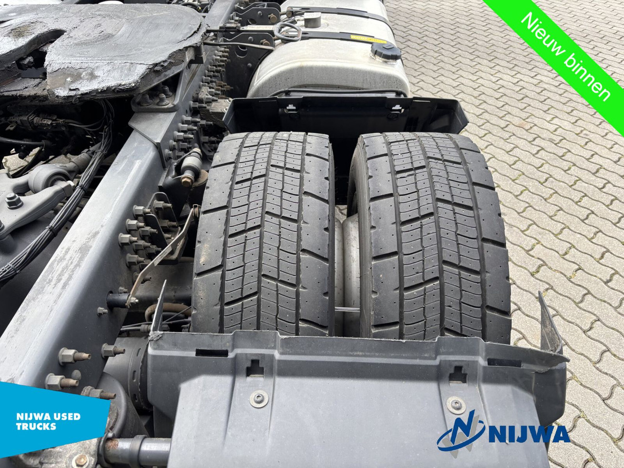 Tractor unit Volvo FM 430 4x2 X-Low + Xenon: picture 8
