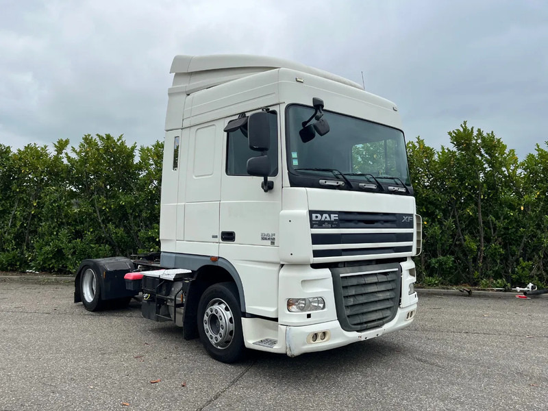 DAF XF 105 FT SC Euro5 - Tractor unit: picture 1 DAF XF 105 FT SC Euro5 - Tractor unit: picture 1