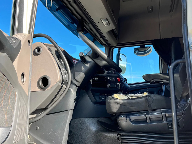 DAF XF 450 FT SC Euro6 - Tractor unit: picture 5 DAF XF 450 FT SC Euro6 - Tractor unit: picture 5
