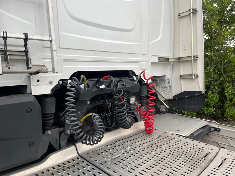 DAF XF 480 FT Euro6 - Tractor unit: picture 5 DAF XF 480 FT Euro6 - Tractor unit: picture 5