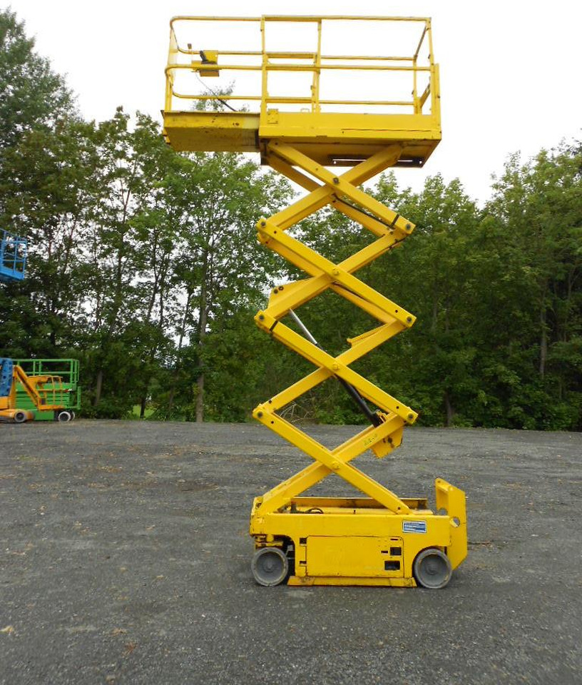 Genie GS 1930, Scherenarbeitsbühne Genie 8 m - Scissor lift: picture 5 Genie GS 1930, Scherenarbeitsbühne Genie 8 m - Scissor lift: picture 5