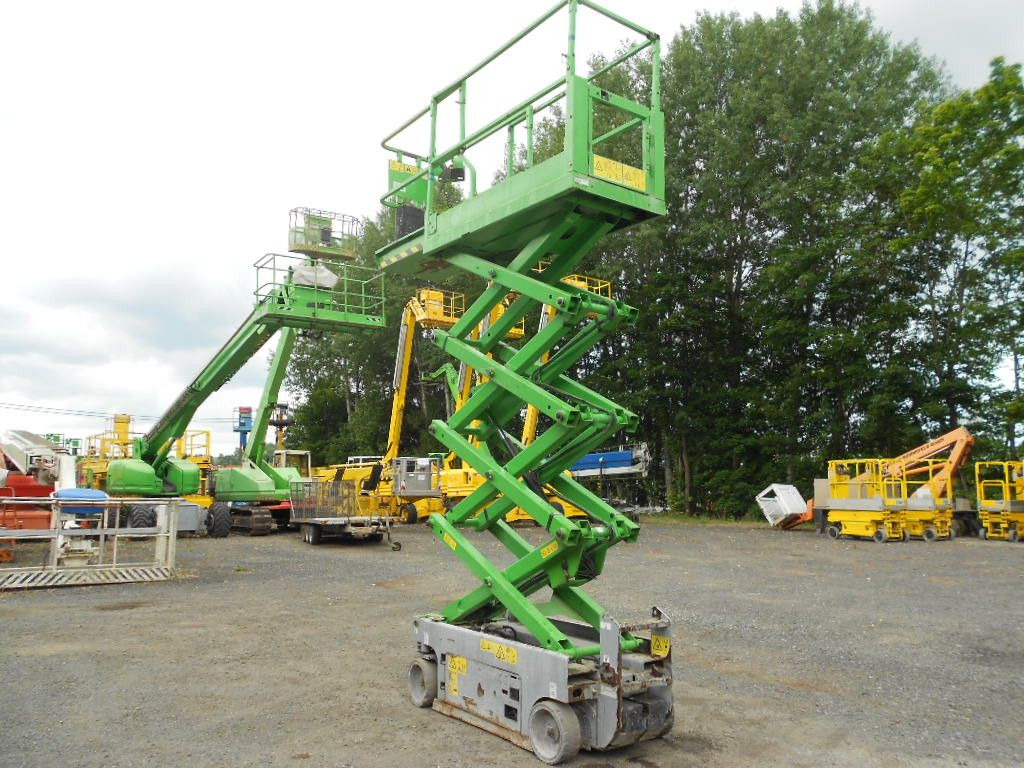 Genie GS 1932, Scherenarbeitsbühne Genie 8 m - Truck mounted aerial platform: picture 4 Genie GS 1932, Scherenarbeitsbühne Genie 8 m - Truck mounted aerial platform: picture 4