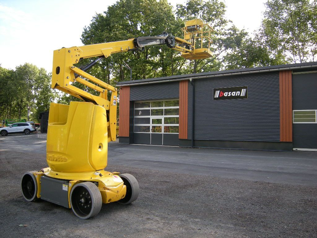 Haulotte HA12CJ+ , AH 12m, Korbarm drehbar - Truck mounted aerial platform: picture 2 Haulotte HA12CJ+ , AH 12m, Korbarm drehbar - Truck mounted aerial platform: picture 2