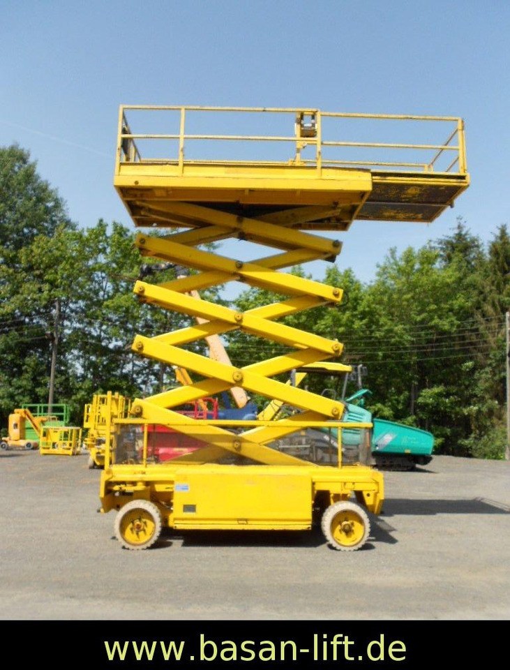 Liftlux SL153-18E2, Scherenbühne 17,3 m - Scissor lift: picture 4 Liftlux SL153-18E2, Scherenbühne 17,3 m - Scissor lift: picture 4