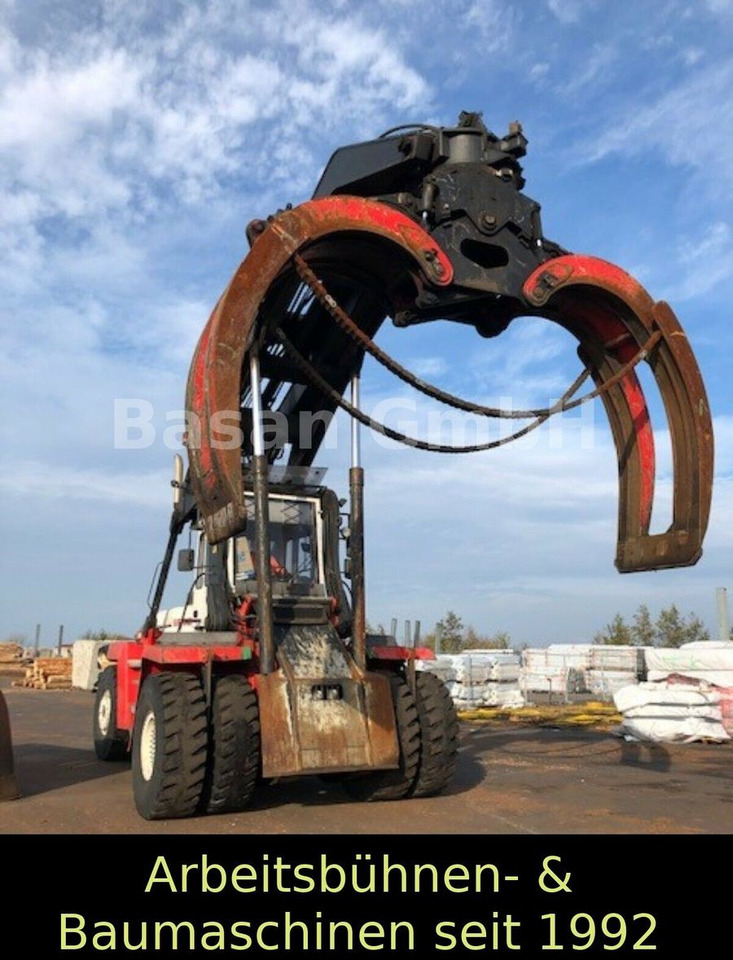 Rundholzstapler/Logstacker Svetruck TMF 15/11-54 Rundholzstapler/Logstacker Svetruck TMF 15/11-54 - Diesel forklift: picture 2 Rundholzstapler/Logstacker Svetruck TMF 15/11-54 Rundholzstapler/Logstacker Svetruck TMF 15/11-54 - Diesel forklift: picture 2