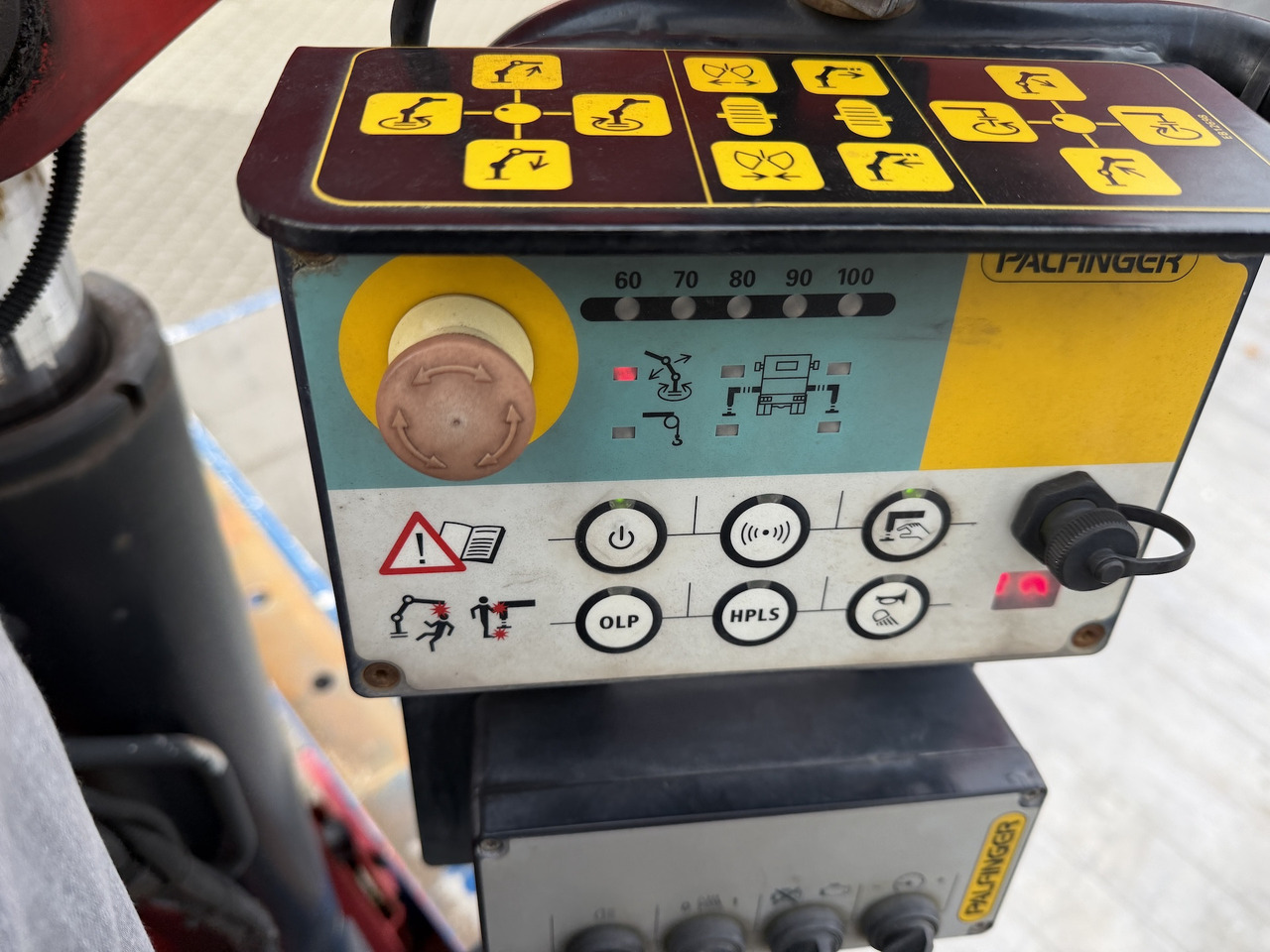 MAN TGX 26.500 6x2 Palfinger 18001 SLD 3 Baustoff - Crane truck, Dropside/ Flatbed truck: picture 5 MAN TGX 26.500 6x2 Palfinger 18001 SLD 3 Baustoff - Crane truck, Dropside/ Flatbed truck: picture 5