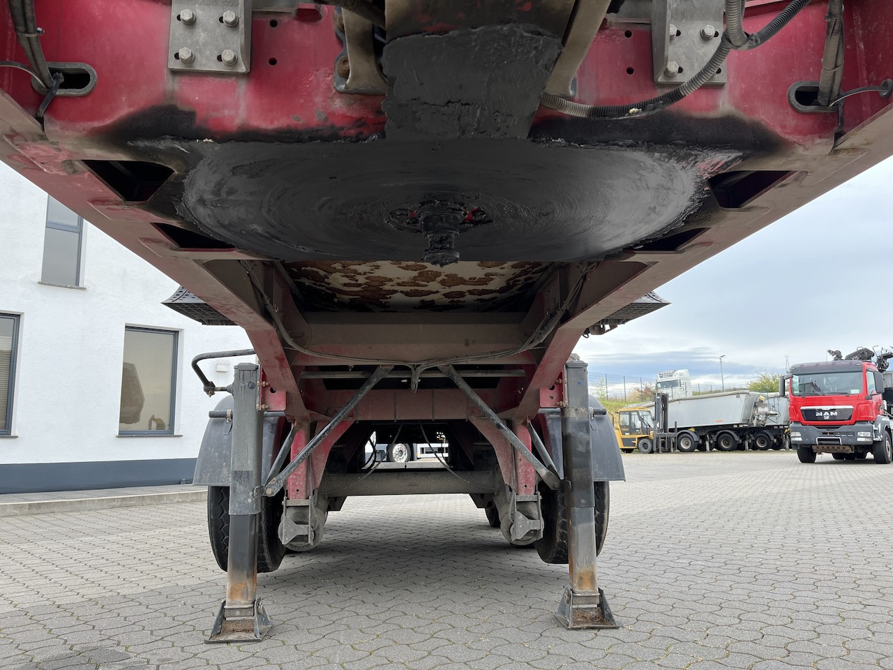 Schwarzmüller SK Kippauflieger Stahlmulde Liftachse - Tipper semi-trailer: picture 4 Schwarzmüller SK Kippauflieger Stahlmulde Liftachse - Tipper semi-trailer: picture 4