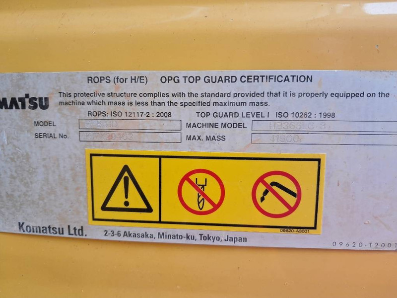 Crawler excavator Komatsu HB365LC-3 Hybrid: picture 12