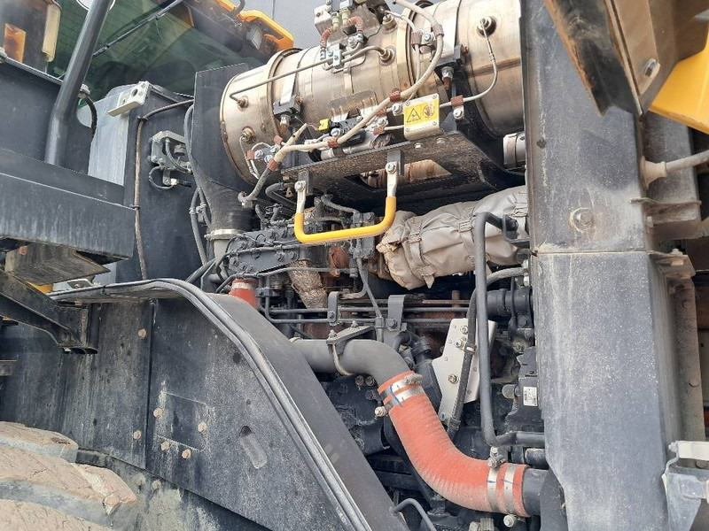 Komatsu WA475-10E0 - Wheel loader: picture 3 Komatsu WA475-10E0 - Wheel loader: picture 3