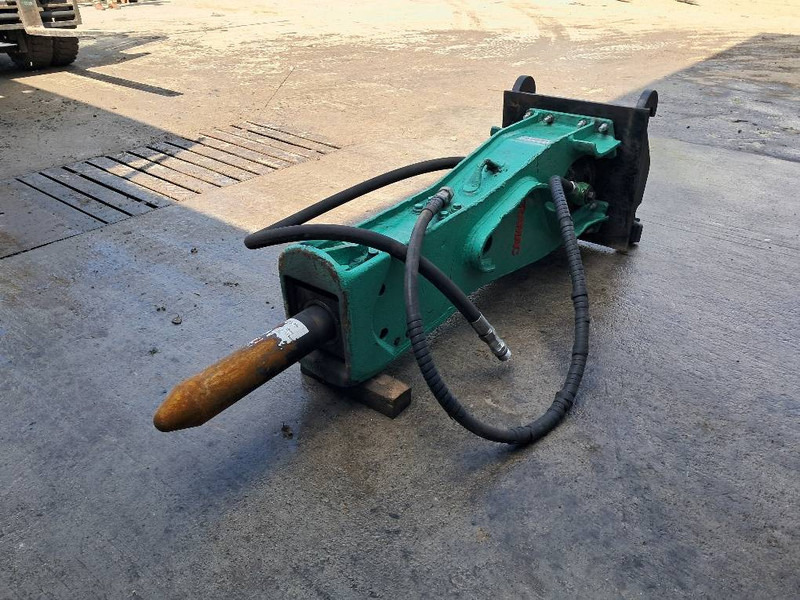 MONTABERT M900 - Hydraulic hammer for Construction machinery: picture 5 MONTABERT M900 - Hydraulic hammer for Construction machinery: picture 5