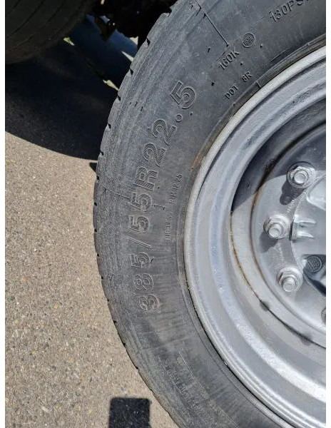 Container transporter/ Swap body semi-trailer Nooteboom CT-53-04 D 4-Achs Containerchassis Combitrailer CT-53-04 D 4-Achs Containerchassis Combitrailer: picture 8 Container transporter/ Swap body semi-trailer Nooteboom CT-53-04 D 4-Achs Containerchassis Combitrailer CT-53-04 D 4-Achs Containerchassis Combitrailer: picture 8