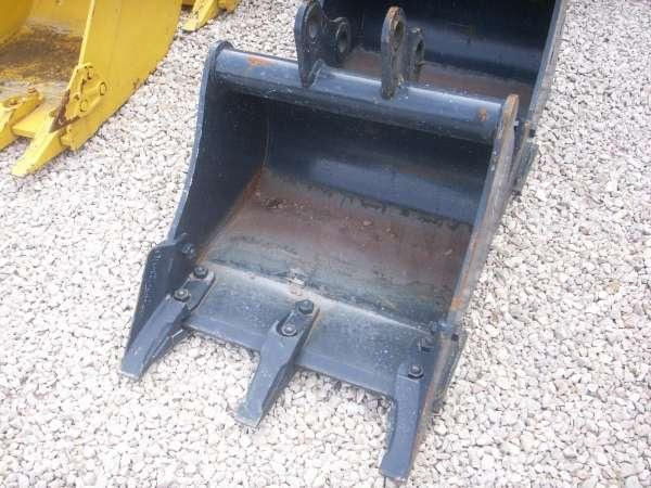 BOBCAT X319 - 450MM - Excavator bucket: picture 1 BOBCAT X319 - 450MM - Excavator bucket: picture 1