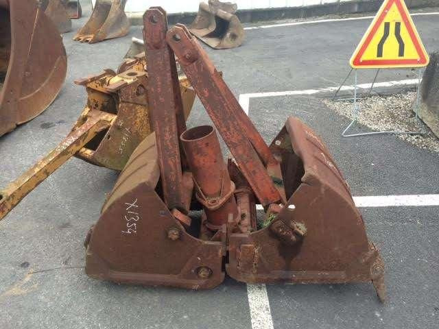 CASE 600mm - ejecteurs - Grapple: picture 3 CASE 600mm - ejecteurs - Grapple: picture 3