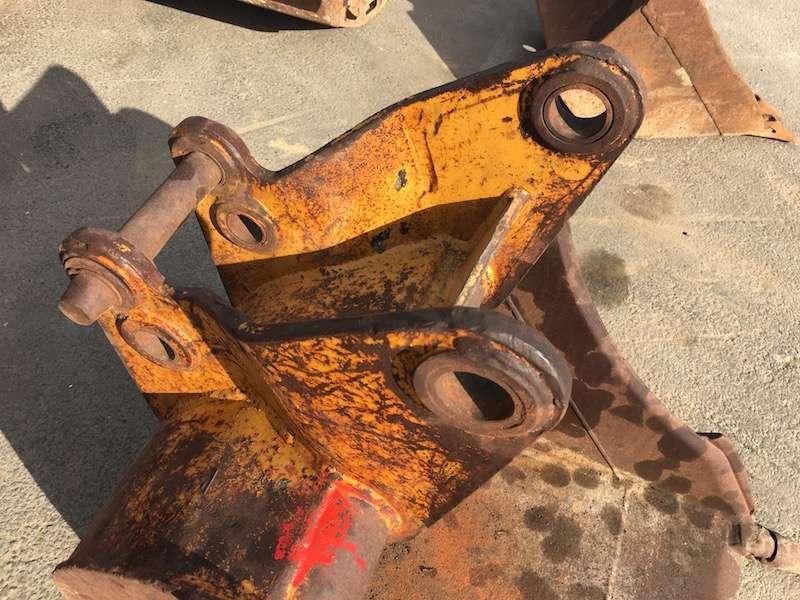 CASE tractopelle - 600mm - Excavator bucket: picture 4 CASE tractopelle - 600mm - Excavator bucket: picture 4