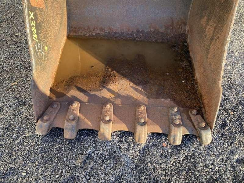CATERPILLAR 880mm - Excavator bucket: picture 2 CATERPILLAR 880mm - Excavator bucket: picture 2