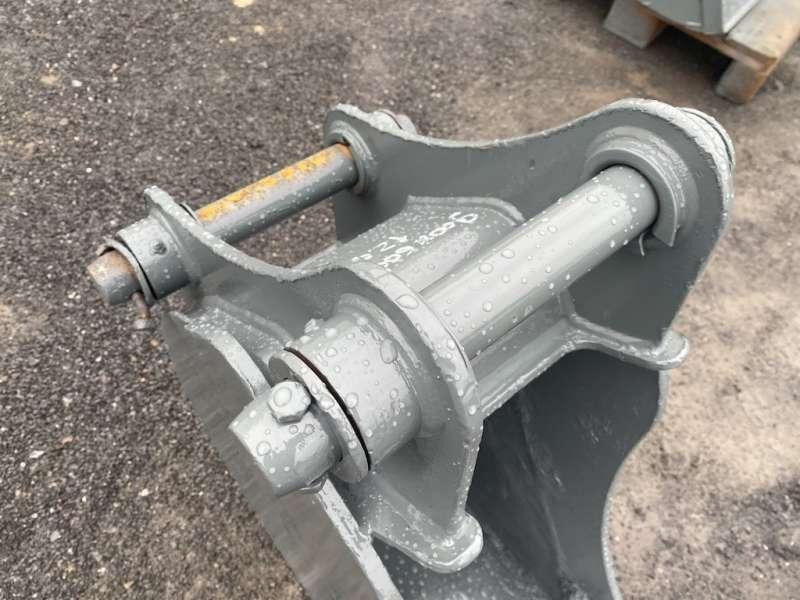 JCB 320mm - 3CX - Excavator bucket: picture 5 JCB 320mm - 3CX - Excavator bucket: picture 5