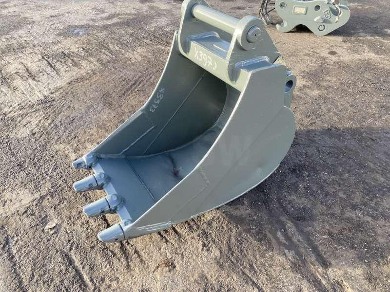 LIEBHERR SW33 - 550mm - Excavator bucket: picture 1 LIEBHERR SW33 - 550mm - Excavator bucket: picture 1
