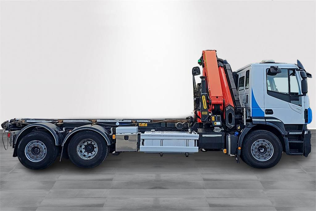 Iveco Stralis 480 - Crane truck: picture 4 Iveco Stralis 480 - Crane truck: picture 4