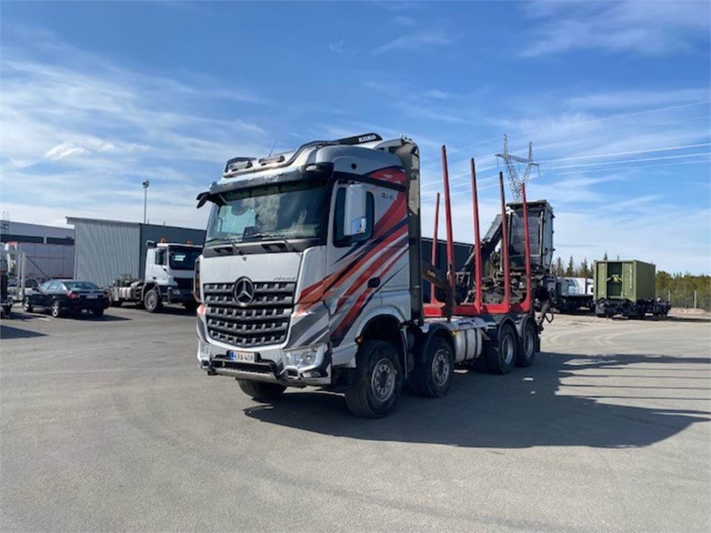Mercedes-Benz AROCS 3763 8x4/4 Riikonen puuvarustus - Logging truck: picture 1 Mercedes-Benz AROCS 3763 8x4/4 Riikonen puuvarustus - Logging truck: picture 1
